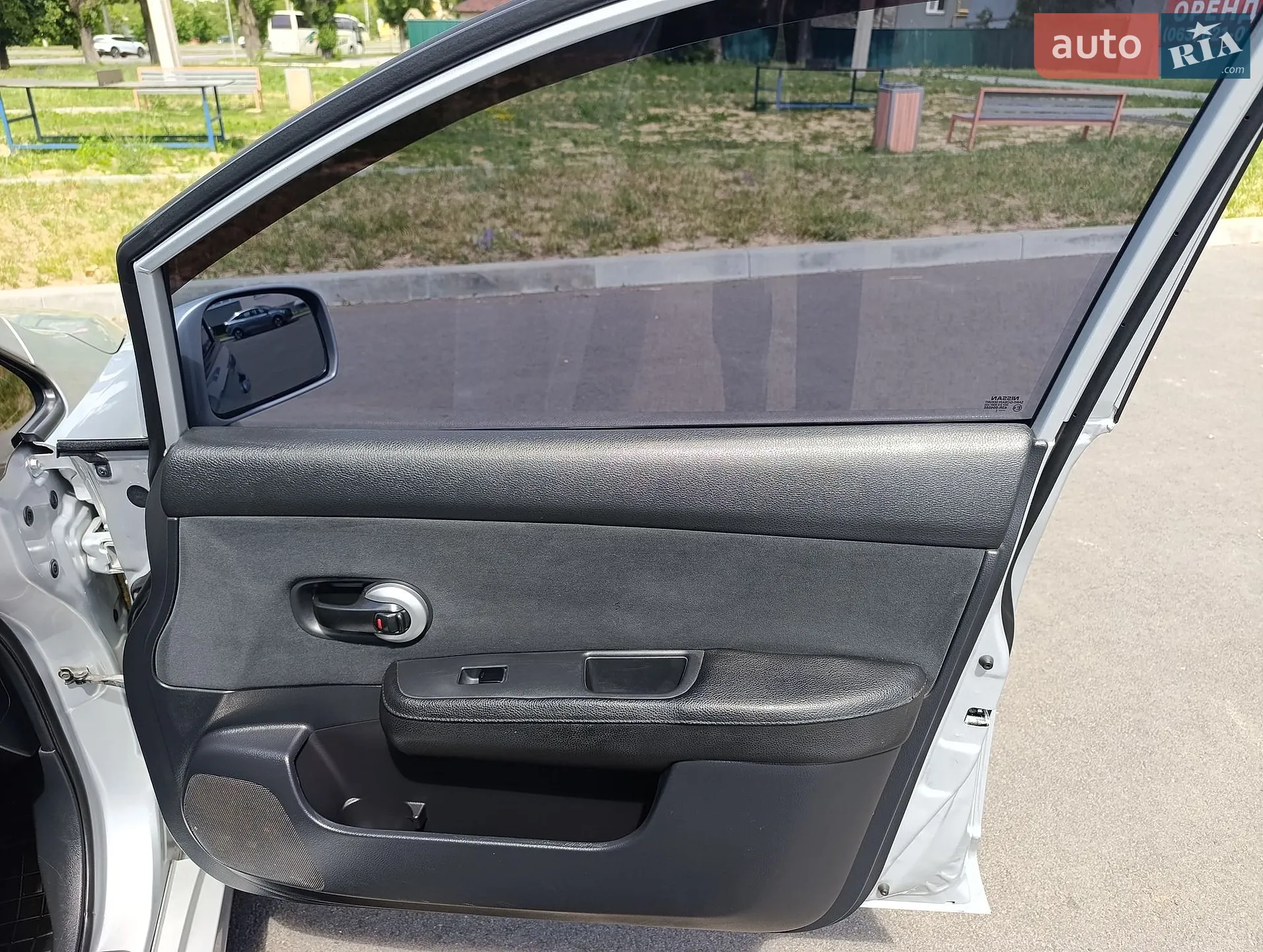 2011 Nissan Tiida - мініатюра 37