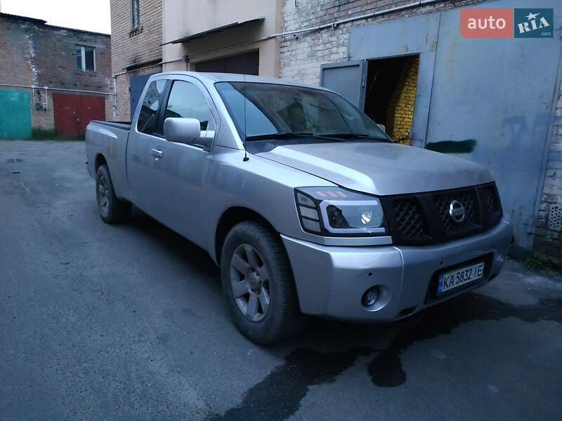 Nissan Titan 2006