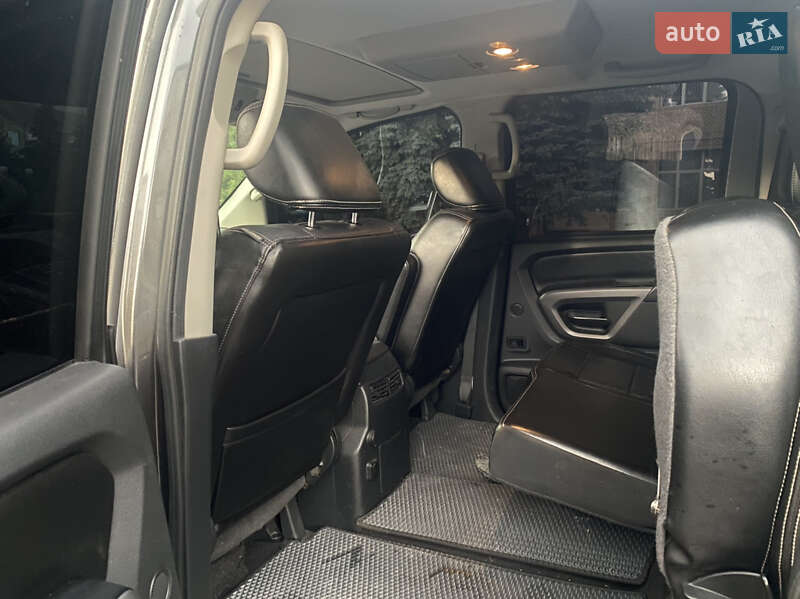 Пікап Nissan Titan 2014 в Томашполі