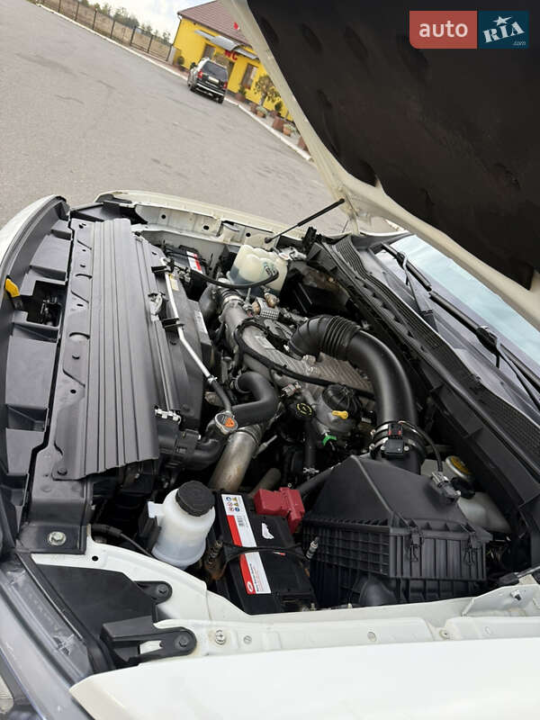 Грузовой фургон Nissan Titan 2018 в Киеве