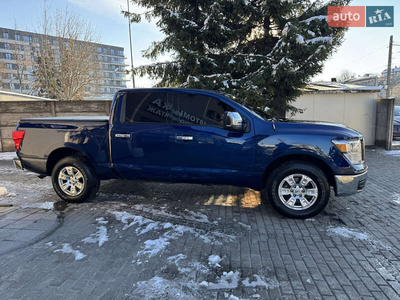 Інші вантажівки Nissan Titan 2018 в Львові
