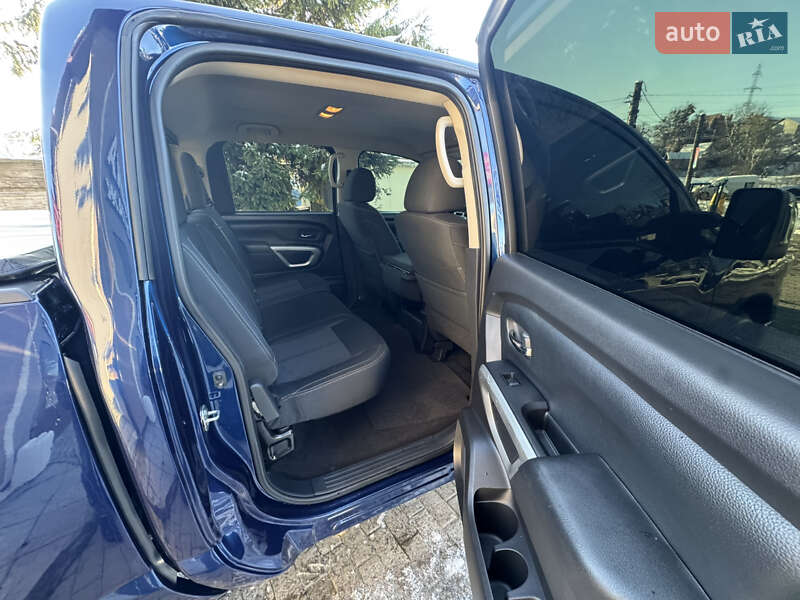 Інші вантажівки Nissan Titan 2018 в Львові