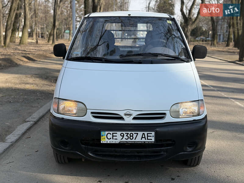 Мінівен Nissan Vanette 2001 в Чернівцях