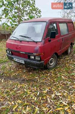 Минивэн Nissan Vanette 1993 в Дубно