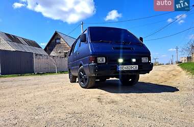Минивэн Nissan Vanette 1992 в Николаеве