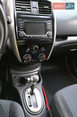 Хэтчбек Nissan Versa Note 2016 в Яворове