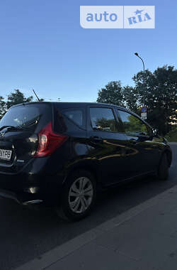 Хэтчбек Nissan Versa Note 2017 в Червонограде