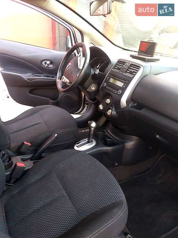 Хэтчбек Nissan Versa Note 2014 в Одессе