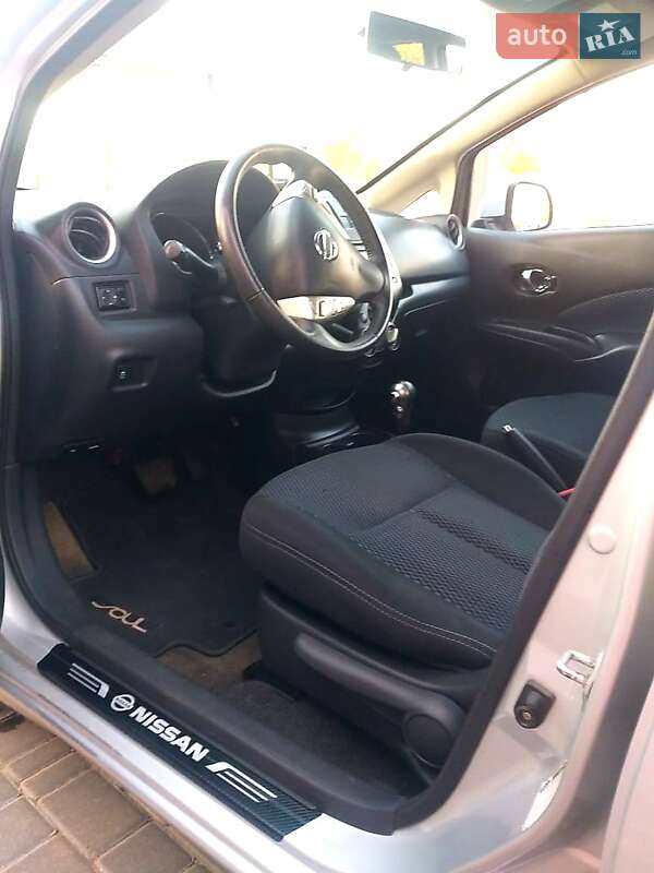 Хэтчбек Nissan Versa Note 2014 в Одессе