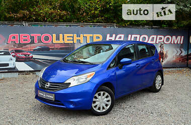 Хэтчбек Nissan Versa Note 2016 в Киеве