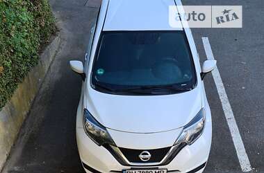 Хэтчбек Nissan Versa Note 2017 в 
