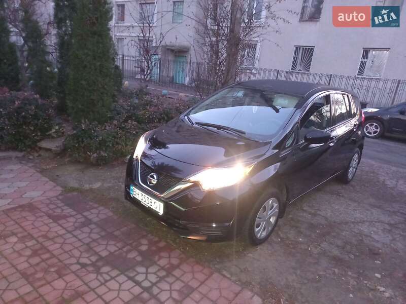 Nissan Versa Note 2017