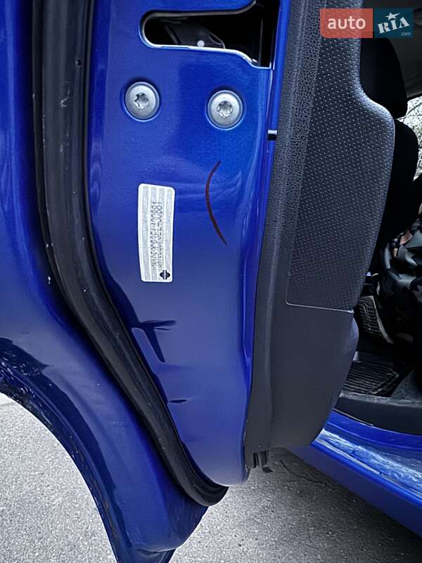 Хэтчбек Nissan Versa Note 2014 в Одессе