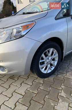Хетчбек Nissan Versa Note 2015 в 