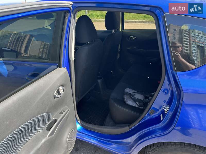 Хэтчбек Nissan Versa Note 2017 в Черкассах