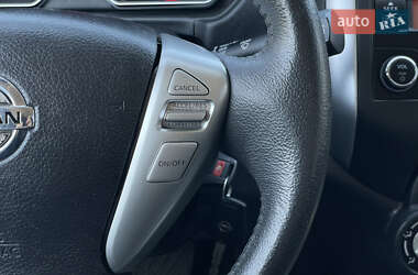 Хэтчбек Nissan Versa Note 2014 в 