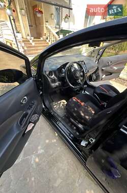 Хэтчбек Nissan Versa Note 2014 в 
