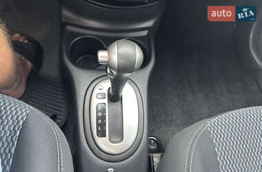 Хэтчбек Nissan Versa Note 2014 в 