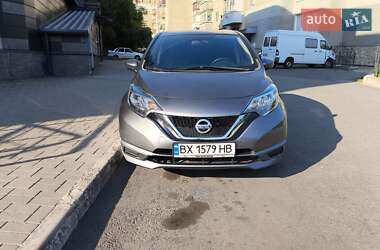 Хетчбек Nissan Versa Note 2017 в Хмельницькому
