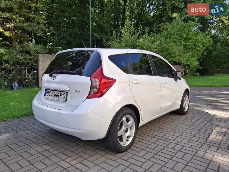Хэтчбек Nissan Versa Note 2016 в Львове