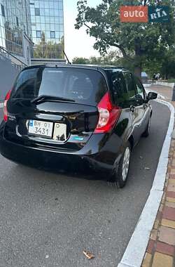 Хэтчбек Nissan Versa Note 2015 в 