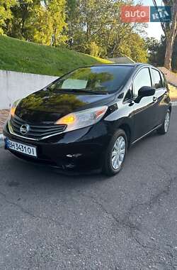 Хэтчбек Nissan Versa Note 2015 в 