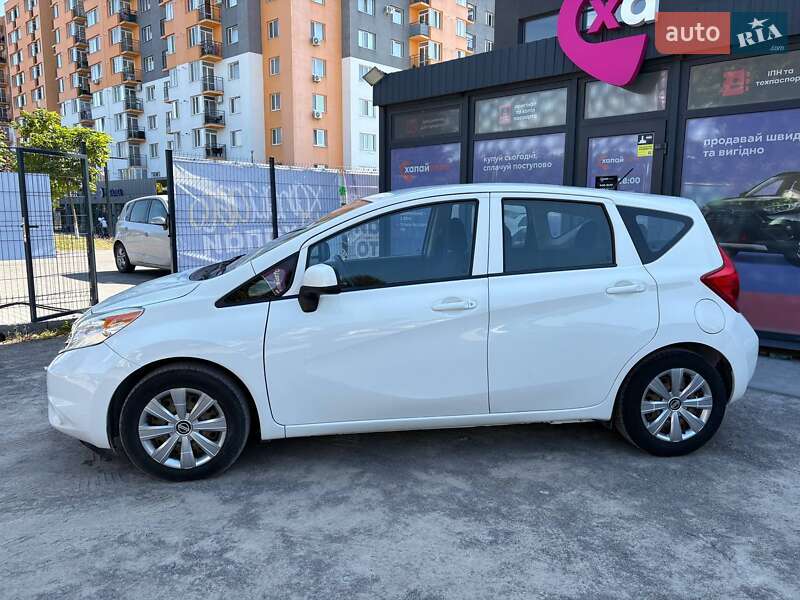 Хэтчбек Nissan Versa Note 2013 в Виннице