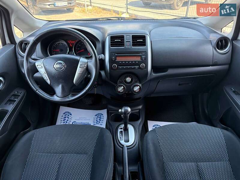 Хэтчбек Nissan Versa Note 2013 в Виннице