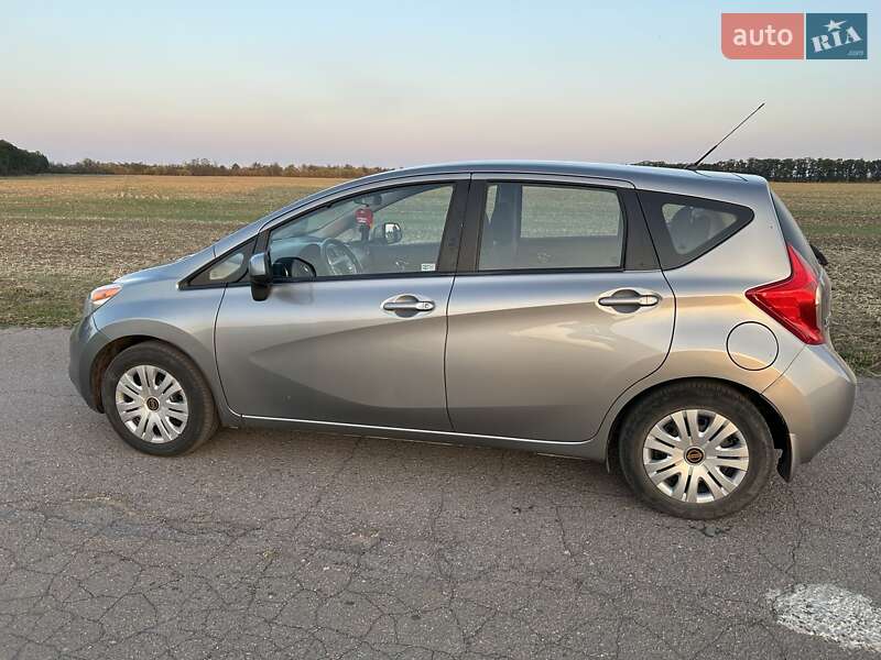 Хетчбек Nissan Versa Note 2013 в Смілі