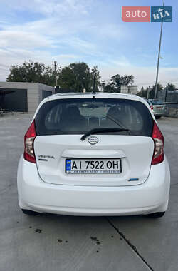 Хэтчбек Nissan Versa Note 2016 в 