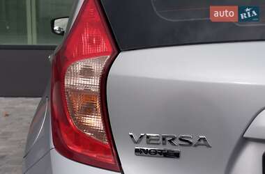 Хэтчбек Nissan Versa Note 2015 в 
