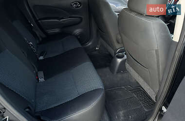 Хэтчбек Nissan Versa Note 2013 в 
