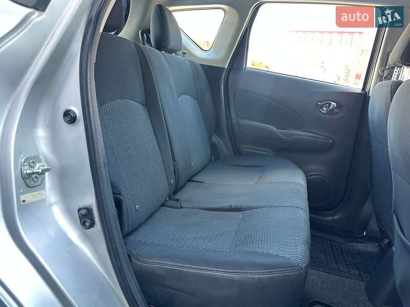 Хэтчбек Nissan Versa Note 2015 в Киеве