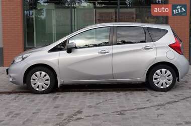 Хетчбек Nissan Versa Note 2015 в 