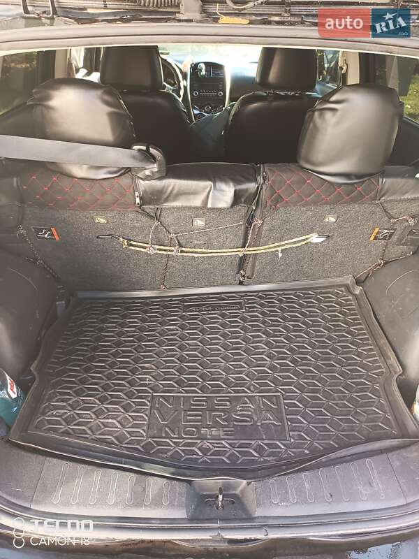 Хетчбек Nissan Versa Note 2015 в Львові