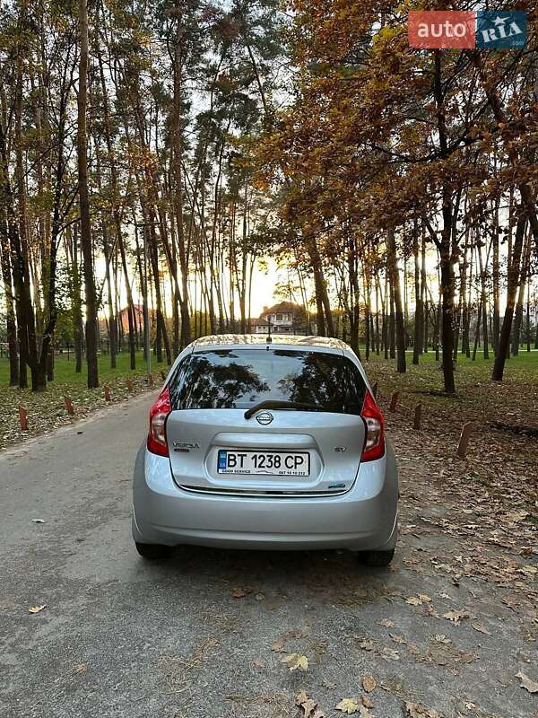 Хэтчбек Nissan Versa Note 2015 в Киеве фото 5 Хэтчбек Nissan Versa Note 2015 в Киеве