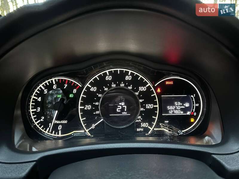 Хэтчбек Nissan Versa Note 2015 в Киеве фото 12 Хэтчбек Nissan Versa Note 2015 в Киеве