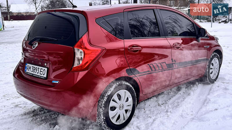 Хэтчбек Nissan Versa Note 2014 в Житомире фото 7 Хэтчбек Nissan Versa Note 2014 в Житомире