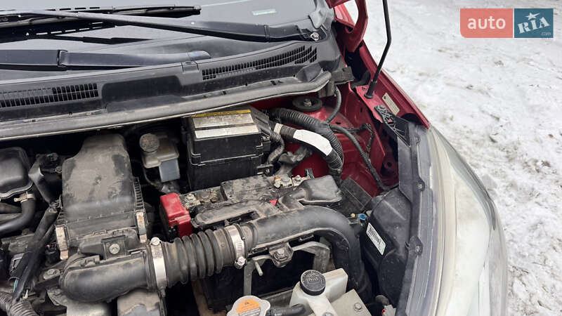 Хэтчбек Nissan Versa Note 2014 в Житомире фото 20 Хэтчбек Nissan Versa Note 2014 в Житомире