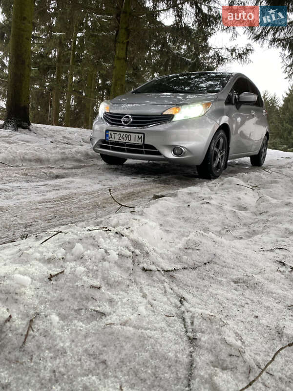 Хэтчбек Nissan Versa Note 2015 в Бурштыне