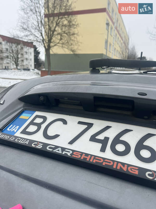 Хетчбек Nissan Versa Note 2016 в Старому Самборі фото 16 Хетчбек Nissan Versa Note 2016 в Старому Самборі