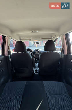 Хетчбек Nissan Versa Note 2015 в Львові