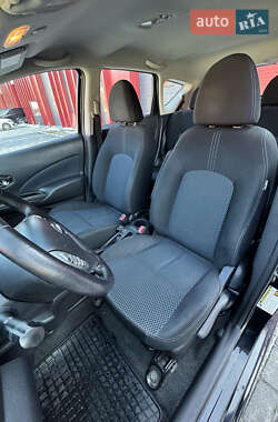 Хетчбек Nissan Versa Note 2015 в Львові