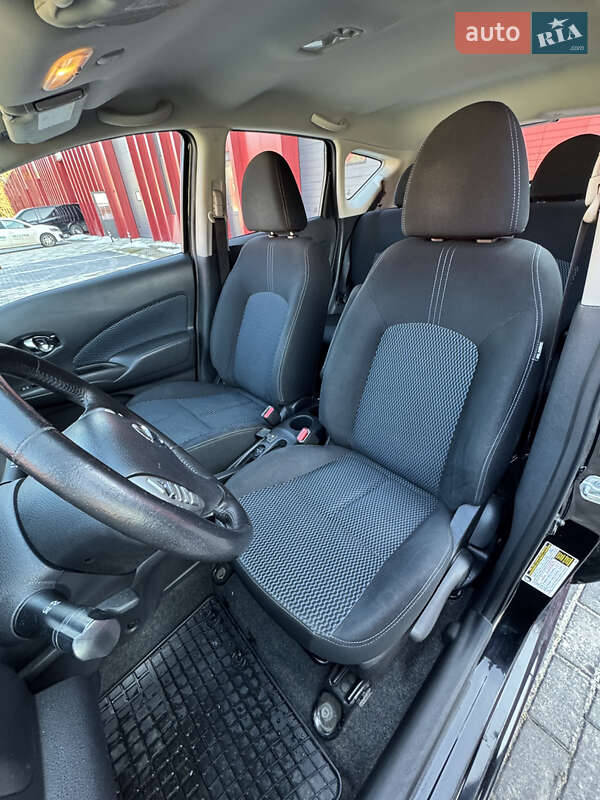 Хэтчбек Nissan Versa Note 2015 в Львове