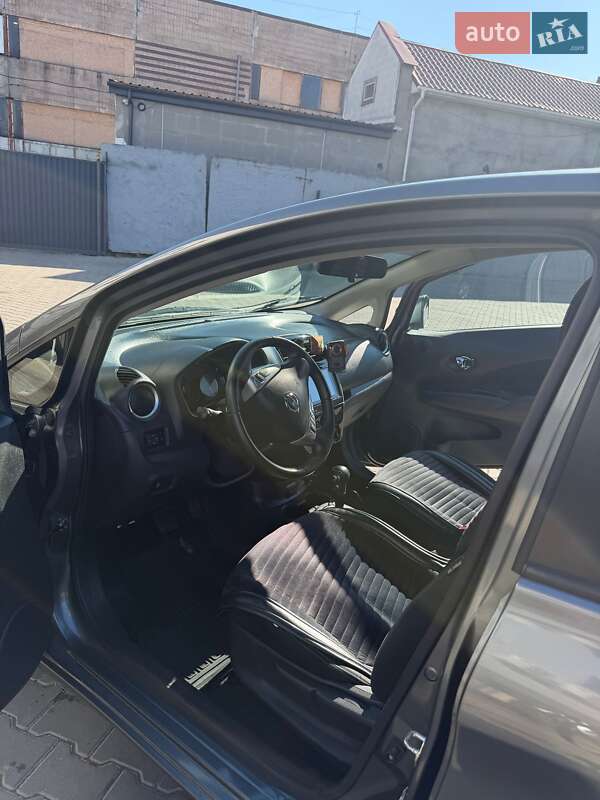 Хэтчбек Nissan Versa Note 2017 в Одессе