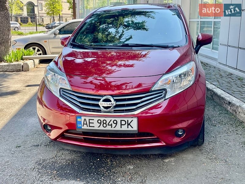 Хэтчбек Nissan Versa Note 2016 в Киеве