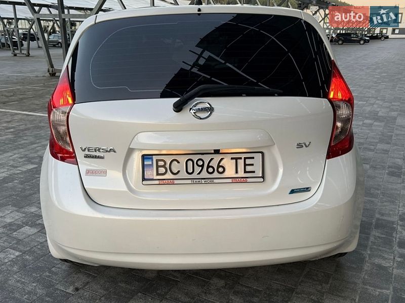 Хэтчбек Nissan Versa Note 2014 в Львове