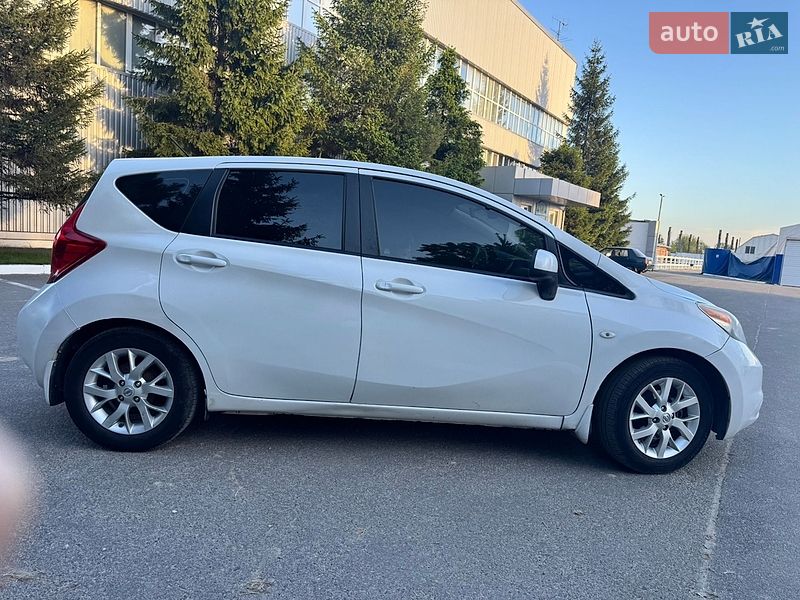 Хэтчбек Nissan Versa Note 2013 в Днепре