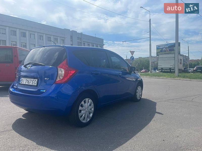 Хетчбек Nissan Versa Note 2014 в Полтаві