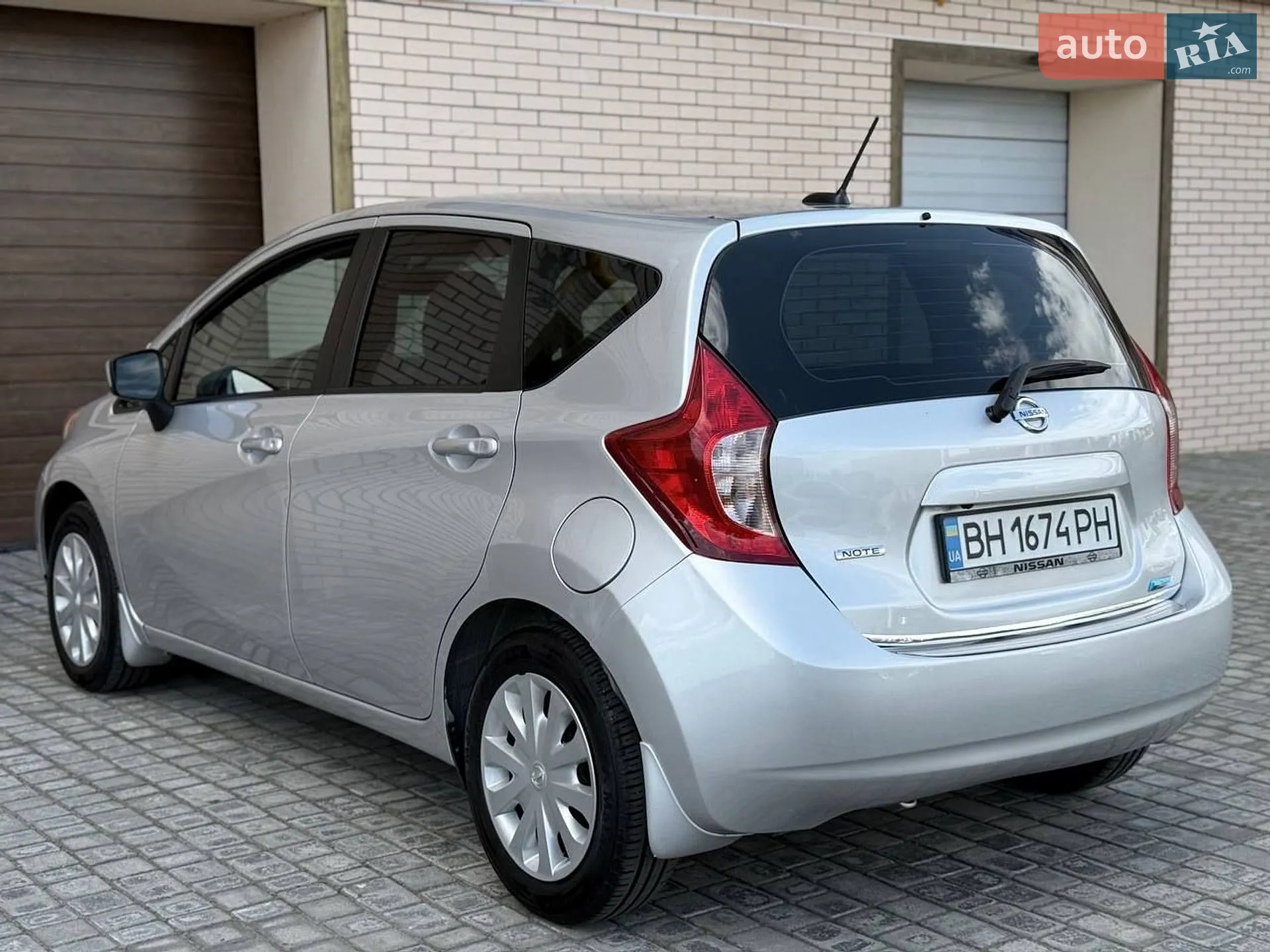2016 Nissan Versa - мініатюра 13